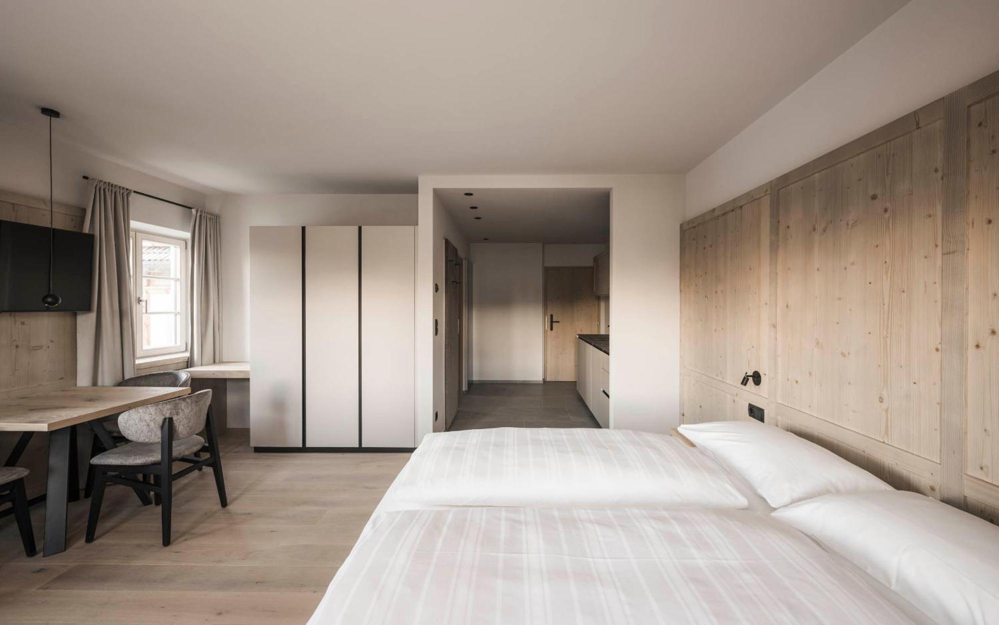 Hofergut Suites & Apartments Рисконе Экстерьер фото